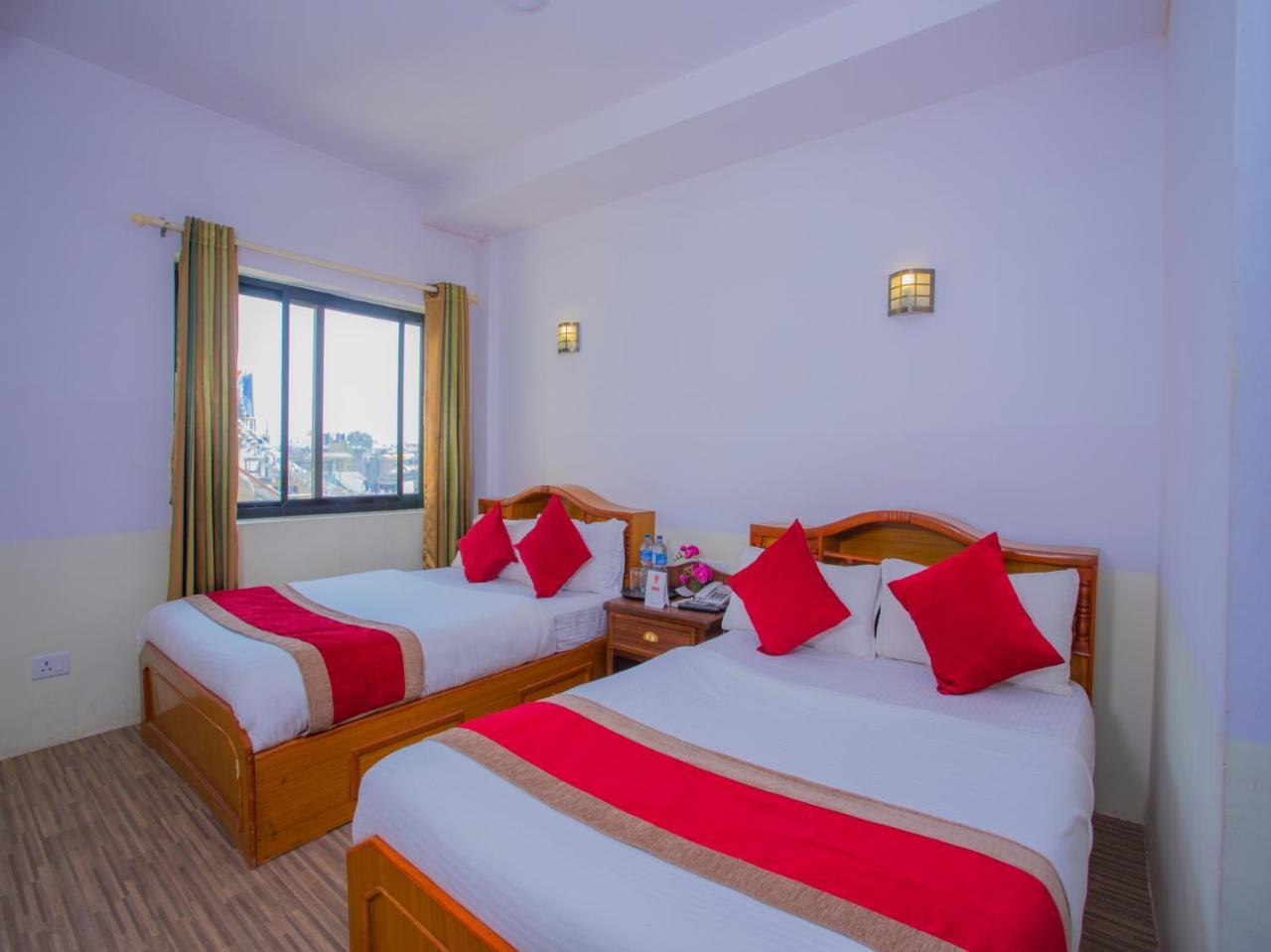 Oyo 255 White Zambala Hotel Kathmandu Ngoại thất bức ảnh