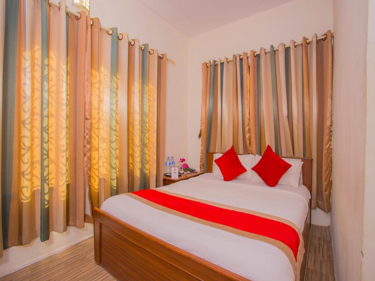Oyo 255 White Zambala Hotel Kathmandu Ngoại thất bức ảnh